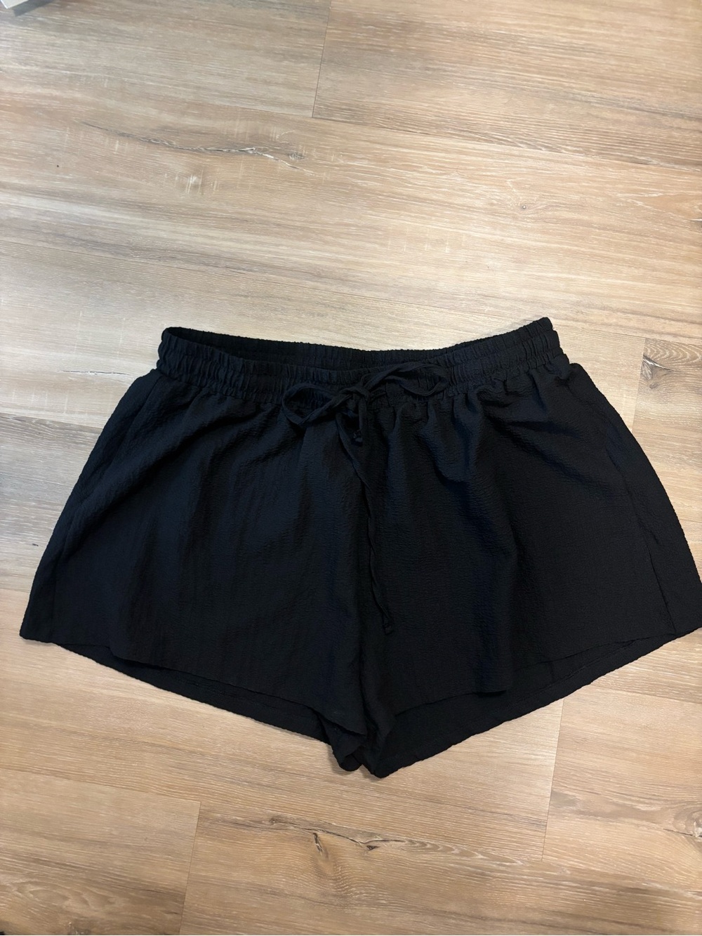 Women’s Black Drawstring Lounge Shorts